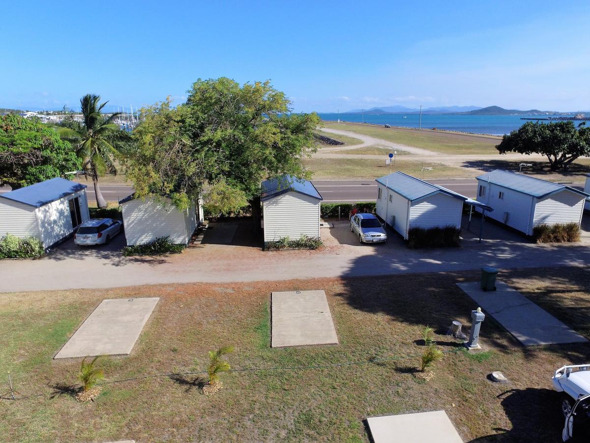 Harbour Lights Tourist Park Hotel Bowen Exterior photo